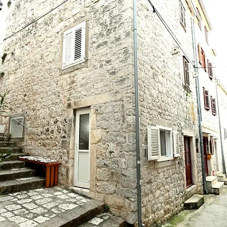 Bel-art Hvar Town
